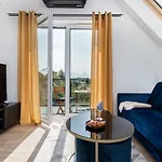 Apartamento Exclusive Różana With Ac&balcony View 1 Km To The By Renters *