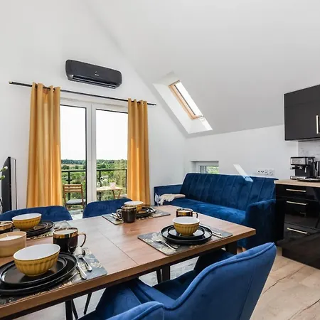 Apartmán Exclusive Rozana With Ac & Balcony View 1 Km To The By Renters Sianożęty