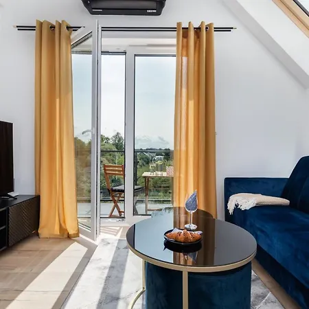 Apartmán Exclusive Rozana With Ac & Balcony View 1 Km To The By Renters *